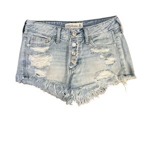 Abercrombie & Fitch boyfriend shorts